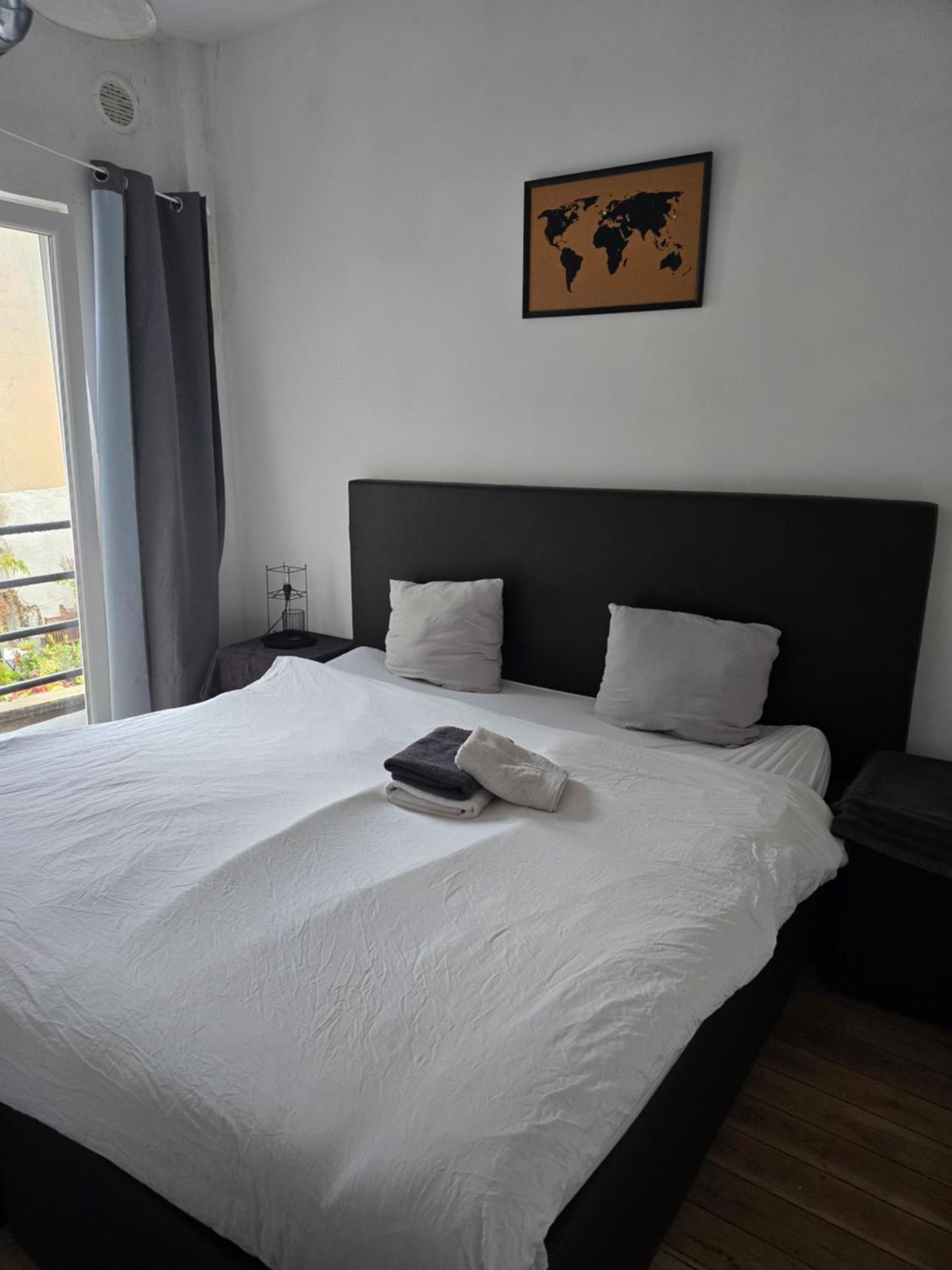 Den Gulden Hoorn * Antwerp